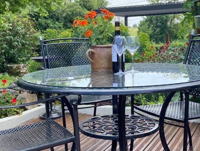La Ruche Bed & Breakfast Paizay-Naudouin-Embourie Bagian luar foto