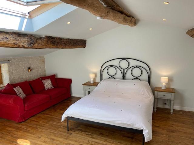 La Ruche Bed & Breakfast Paizay-Naudouin-Embourie Ruang foto