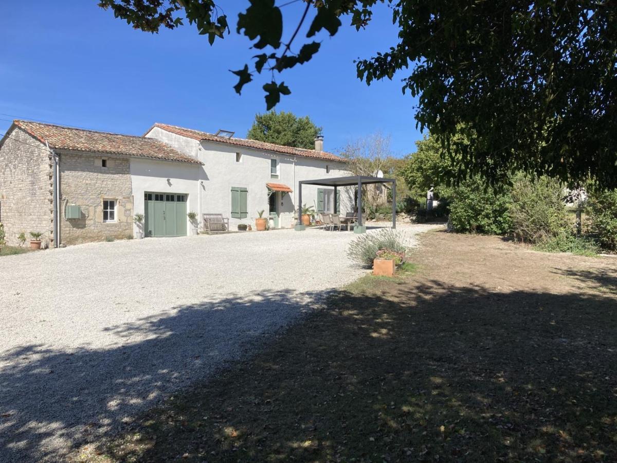 La Ruche Bed & Breakfast Paizay-Naudouin-Embourie Bagian luar foto